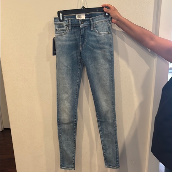 Levi's Light Blue Women's Skinny Jeans - Picture 1 of 9